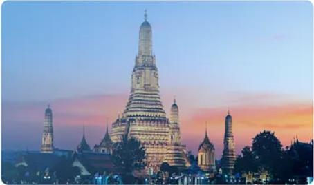 Temple at sunset in Bangkok